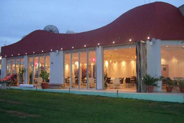 restaurant-cyprus-pernera-protaras-polyxenia-isaak-cafeteria-6